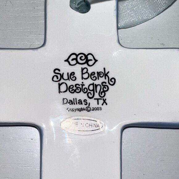 Sue Berk Designs Ceramic Glazed Cross Blue White I Am Wonderfully Made Baby Gift - Picture 6 of 6